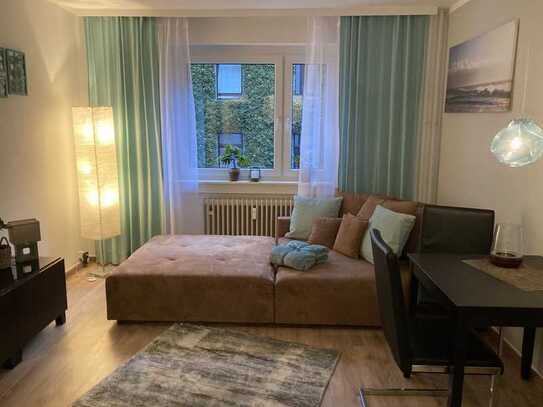 Möblierte 2-Zimmer-Wohnung, Bergerstraße/Merianplatz Nordend, gehobene Ausstattung