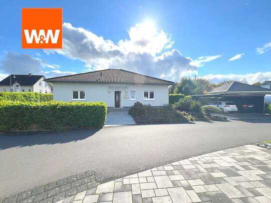 Wunderschöner, freistehender Bungalow mit Carport und toller Außenanlage!