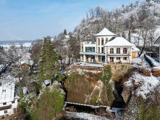 Exklusives Anwesen in Neubeuern: Luxus, Eleganz und außergewöhnliches Design