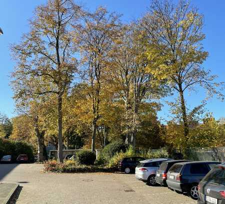 gesicherte Stellplätze Zentrum Borbeck (Innenhof mit Schranke)