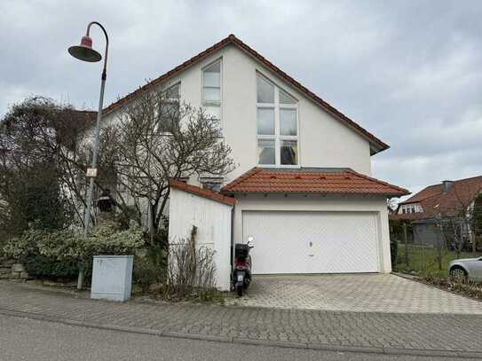 Exclusives 6-Zimmer-Einfamilienhaus mit luxuriöser Innenausstattung zur Miete in Massenbachhausen
