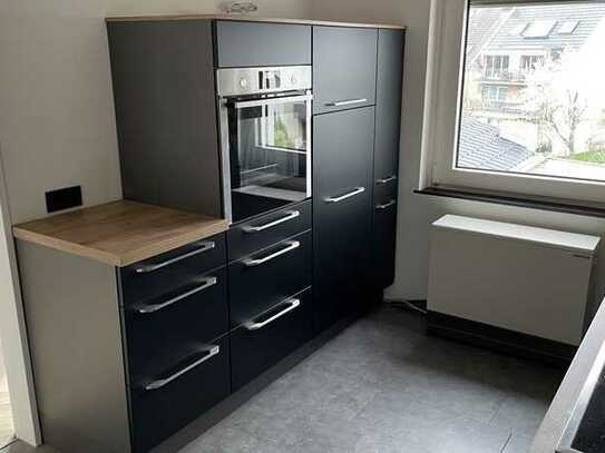 Renovierte 2-Zimmer Wohnung in Roggendorf/Thenhoven , 50769 Köln
