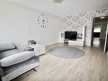Helle 3-Zimmerwohnung mit Südbalkon in ruhiger und grüner Lage mit tollem Ausblick zu verkaufen.