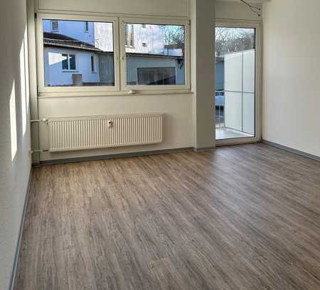 Kernsanierte 3 ZKB-Innenstadt-Wohnung mit Balkon - Erstbezug!