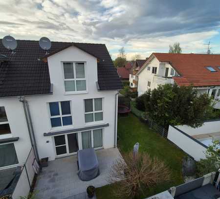 moderne, gepflegte Doppelhaushälfte in Filderstadt