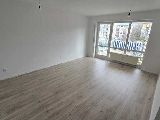 + + + perfekt geschnittene 2-Zimmer Wohnung mit Terrasse zur Südseite und Lift + + +