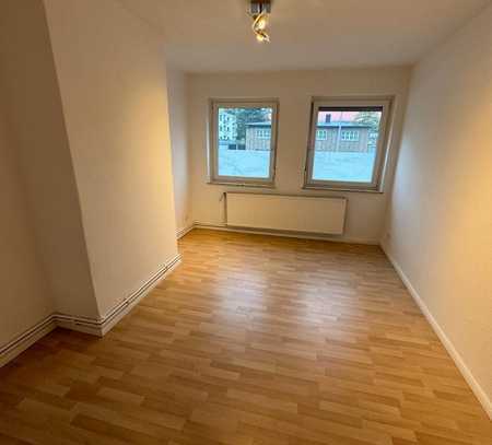 Schöne 3-Zimmerwohnung mit Balkon im Erdgeschoss