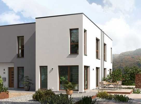 Moderne Ästhetik trifft Funktionalität: Flachdach-Doppelhaushälfte der Extraklasse