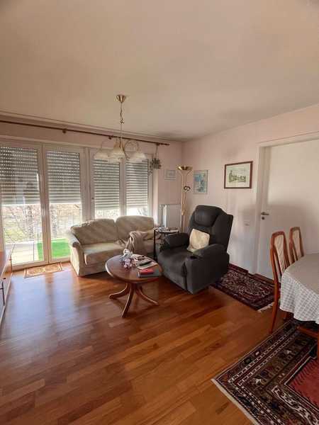                                                               Charmante 2-Zimmer-Wohnung mit zwei Balkonen in toller Lage                                                       in Trierer Straße (Nürnberg)