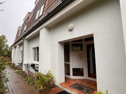 Charmante 3-Zimmer-Wohnung mit Dachterrasse in gepflegtem Mehrfamilienhaus