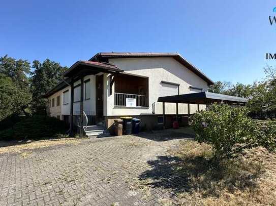 Schöne Doppelhaushälfte in Klietz mit Tiefgarage und Carport, naturnah