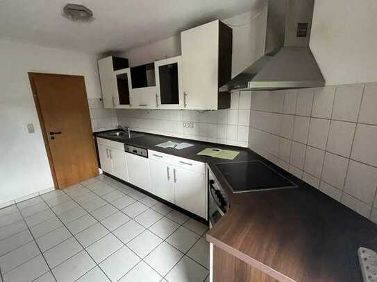 Schöne 2-Zimmer-Wohnung mit Balkon und Einbauküche in Dortmund