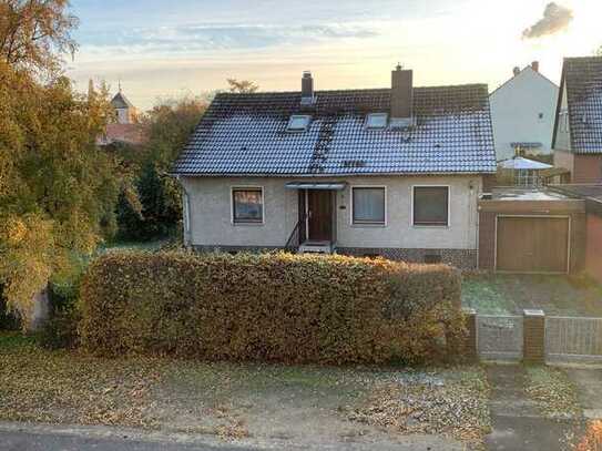 Geräumiges, preiswertes 6-Raum-Einfamilienhaus in Salzgitter Sauingen