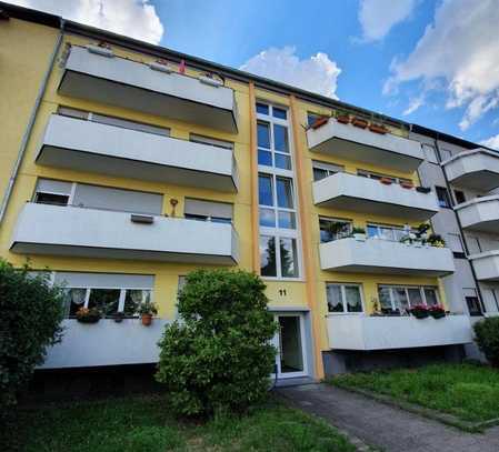 3 Zimmerwohnung mit Balkon in Karlsruhe zu vermieten!