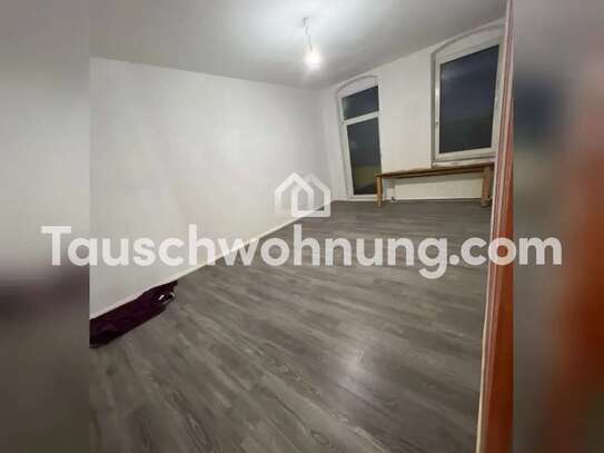 Tauschwohnung: Altbauwohnung mit Kammern und Kellerabteil.