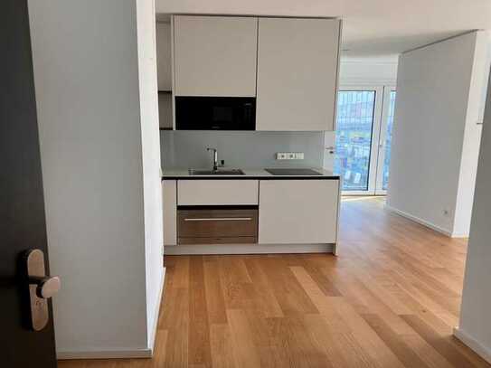 Kapitalanlage - Exklusive 1-Zimmer-Wohnung mit EBK in Düsseldorf - Medienhafen, geeignet als Airbnb