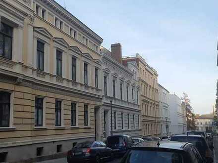 Frischrenovierte, Großzügige Büroetage Mitte in der Stadt Görlitz zu vermieten