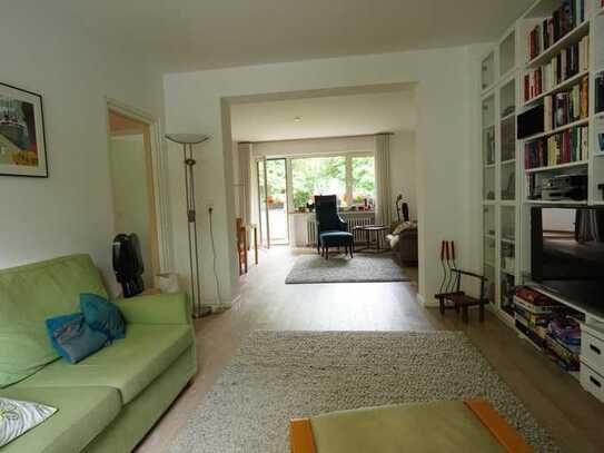 Neuwertige 3-Zimmer-Wohnung mit Einbauküche, Balkon und Garten in Bonn