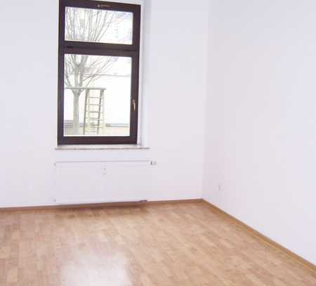 !!!TOP-ZENTRALE LAGE MIT BALKON!!!