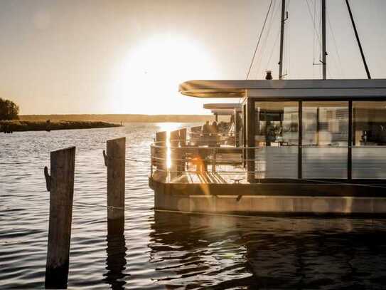 Renditeobjekt; Bootshaus im Yachthafen Peenemünde