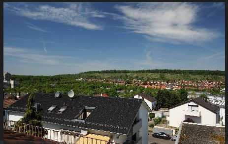 1-Zimmer-Wohnung mit Balkon und Küchenzeile in Stuttgart-Feuerbach