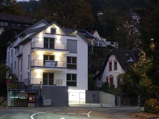 Neues 3 Zimmer Eigenheim mit Blick auf die Berge über dem Neckar