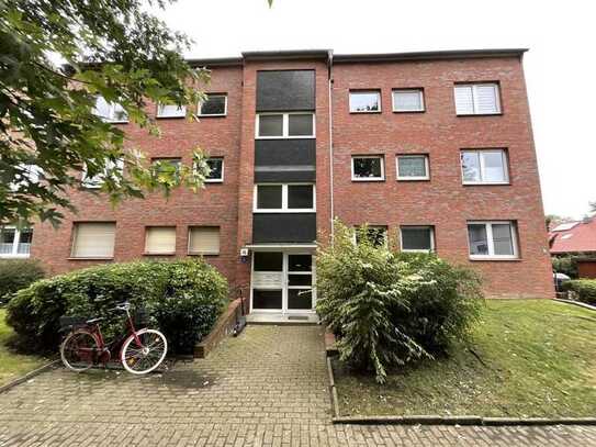 Bereits modernisierte Balkonwohnung in Heppens zu vermieten!