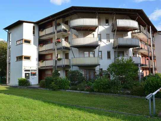 Sonnige 2-Raum-Wohnung mit Balkon und TG-Stellplatz in Freital