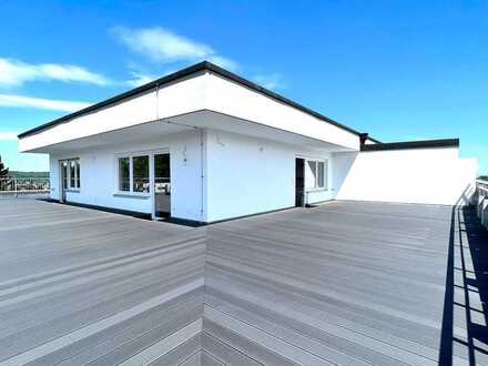 Exklusives hochwertiges Wohnen in 2-Zi Penthouse mit Domblick Erstbezug nach Sanierung EBK