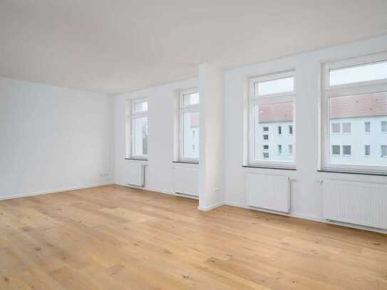 Stillvoll sanierte 5-Zimmer-Wohnung mit Balkon in Leipzig-Engelsdorf
