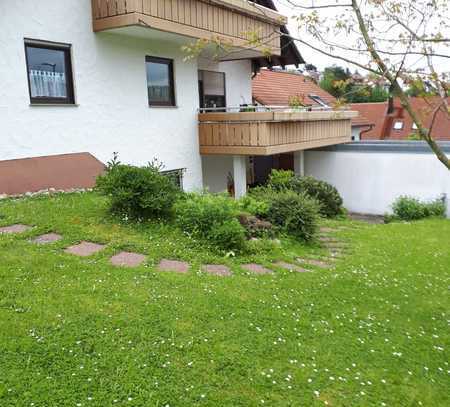 4,5-Zimmer-Wohnung 120 qm mit EBK, Stellplatz + Garten in Ebersbach an der Fils