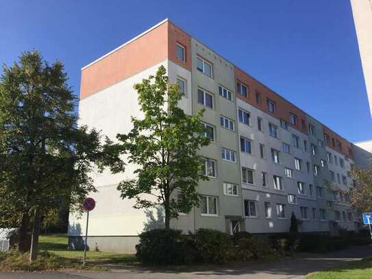 Schöne helle 3-Zimmer-Wohnung am Dreescher Markt