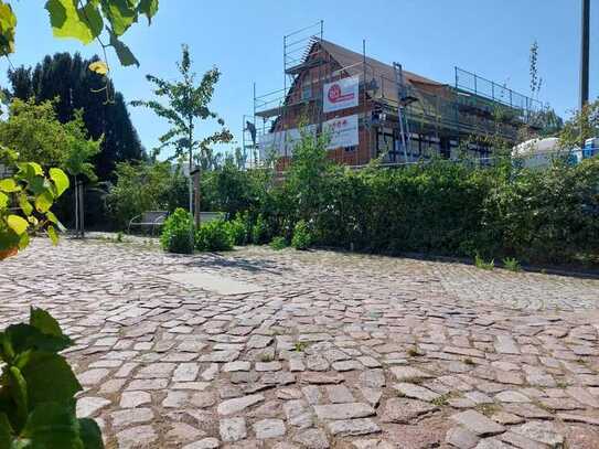 Im Herzen von Cossebaude! Sanierte 3 RWG im EG mit Terrasse zu vermieten!