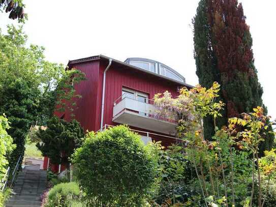 Rarität! Freistehendes Einfamilienhaus mit Blick in die Ferne