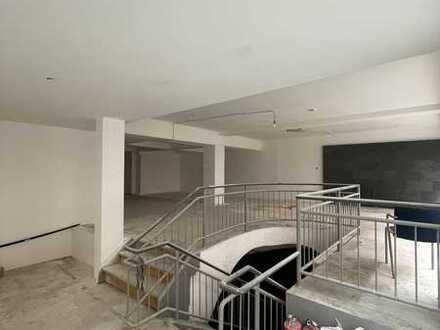 ++ City-Büro-Loft in Esslingen ++ Gewölbekeller ++ Parkplätze möglich ++