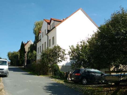 Schöne, helle 2-Raum Wohnung im Grünen mit guter Verkehrsanbindung