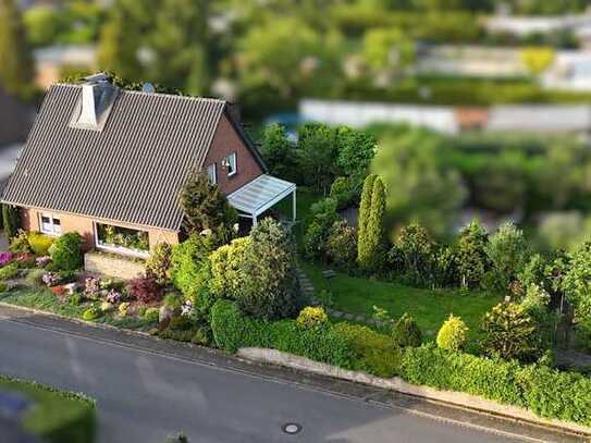 Einfamilienhaus inkl. Garage Erstbezug nach Renovierung an der Stadtgrenze zu Moers