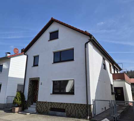 Großes Ein-/Zweifamilienhaus mit kleinem Garten in ruhiger Lage in Schnaitheim