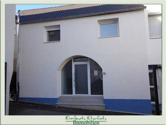 *** WOHNEN AM RHEIN! Haus mit 3 Zimmern für Individualisten im Herzen von Remagen! ***