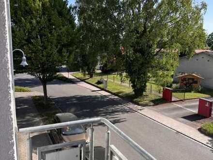 Laupheim, helle freundliche 1-Zimmer-Wohnung mit Balkon