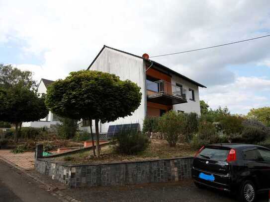 Einfamilienhaus mit viel Platz in Niederhausen