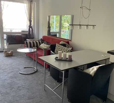 Exklusive 2-Zimmer-Wohnung mit gehobener Innenausstattung mit Balkon und Einbauküche in Karlsruhe