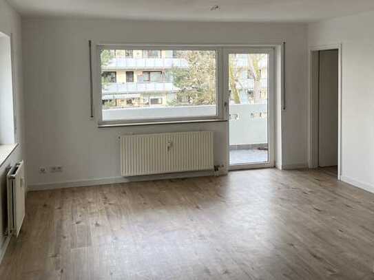 Renovierte 50 m² Wohnung mit großem Balkon