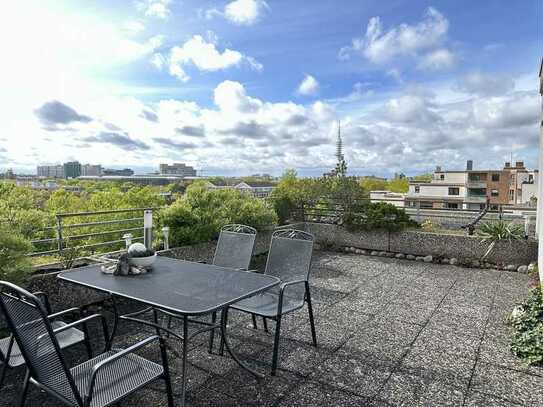 Maisonette-Wohnung mit Dachterrasse, zwei Balkonen und Tiefgarage