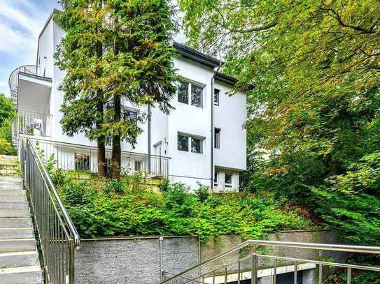 Traumhafte Villa in Mettmann: Moderne Eleganz in bester Hanglage