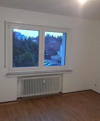 Frisch renovierte 3-Zimmer-Wohnung mit Balkon in Bielefeld