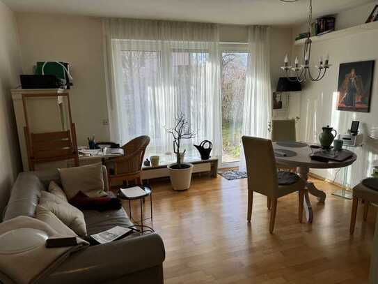 Freundliche 1,5-Zimmer-Wohnung mit Terrasse in Waldnähe