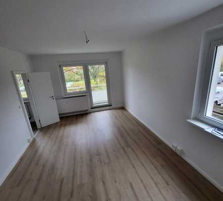2-RW - ideal für Singles, junge Paare, Studenten,- Balkon - Aufzug