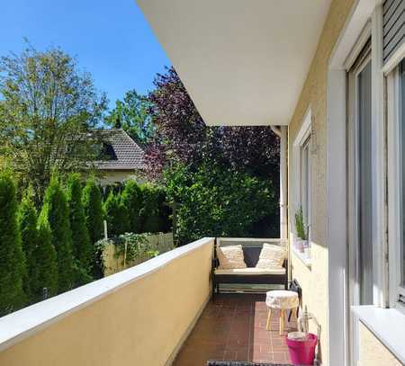 Lannesdorf - 2,5 Zimmer Wohnung mit Süd-Balkon