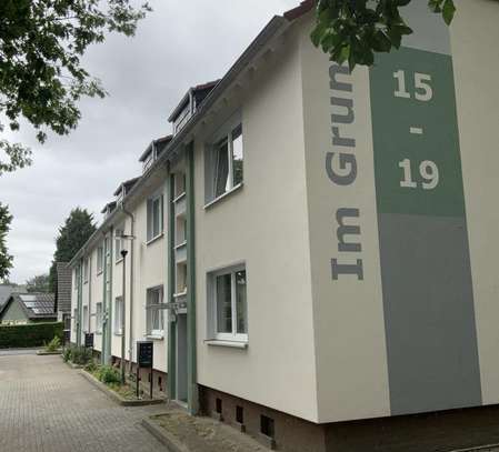 Gr. 1-Zimmer-Wohnung in Kamen Mitte - Bad mit Fenster